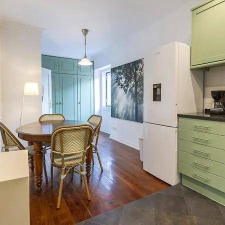 Charming And Bright Townhouse 3bdr By Lovelystay Apartamento