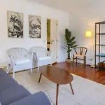 Charming And Bright Townhouse 3bdr By Lovelystay *