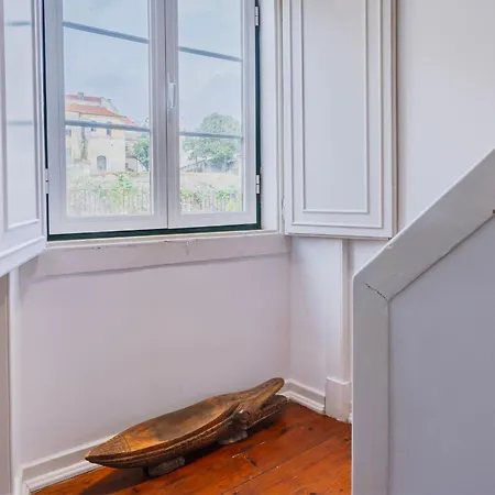 Charming And Bright Townhouse 3bdr By Lovelystay Lägenhet Lisboa