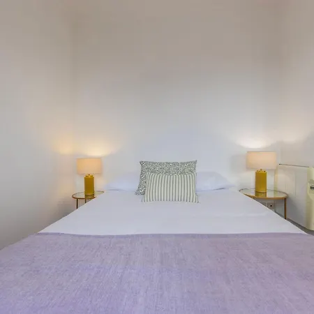 Charming And Bright Townhouse 3bdr By Lovelystay Lägenhet Lisboa