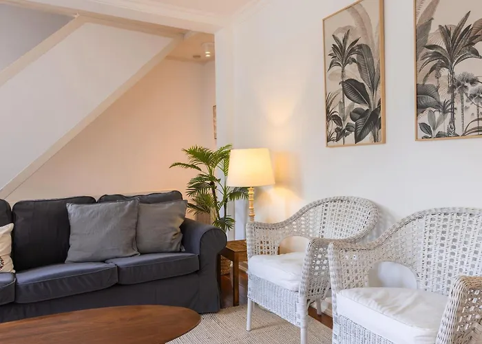 Charming And Bright Townhouse 3bdr By Lovelystay * Lisboa