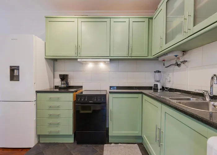 Charming And Bright Townhouse 3bdr By Lovelystay *