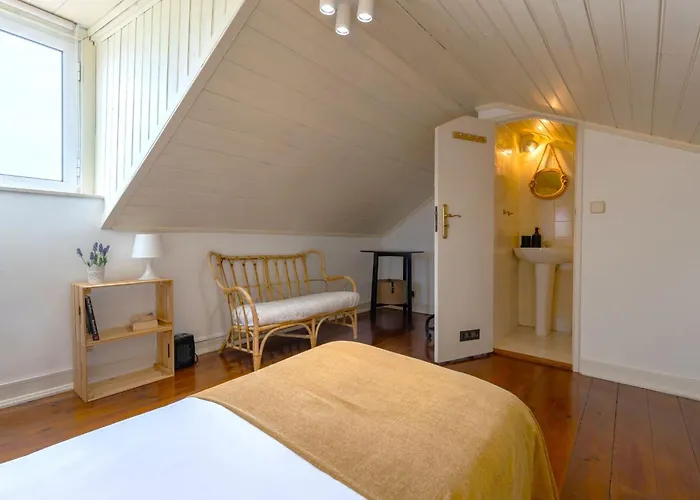 Διαμέρισμα Charming And Bright Townhouse 3bdr By Lovelystay *