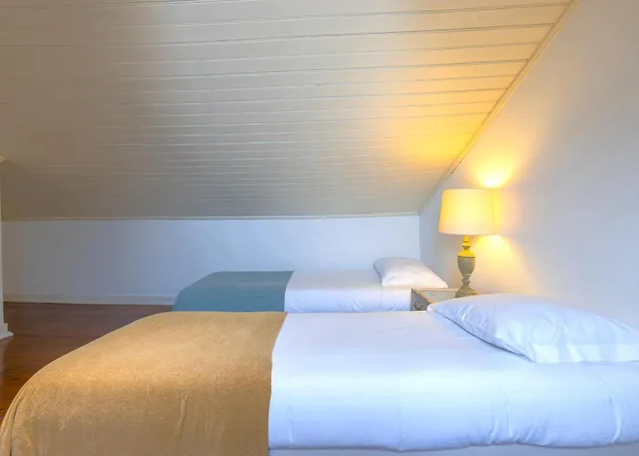 Διαμέρισμα Charming And Bright Townhouse 3bdr By Lovelystay *