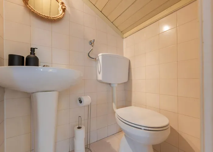 Charming And Bright Townhouse 3bdr By Lovelystay * Lisboa