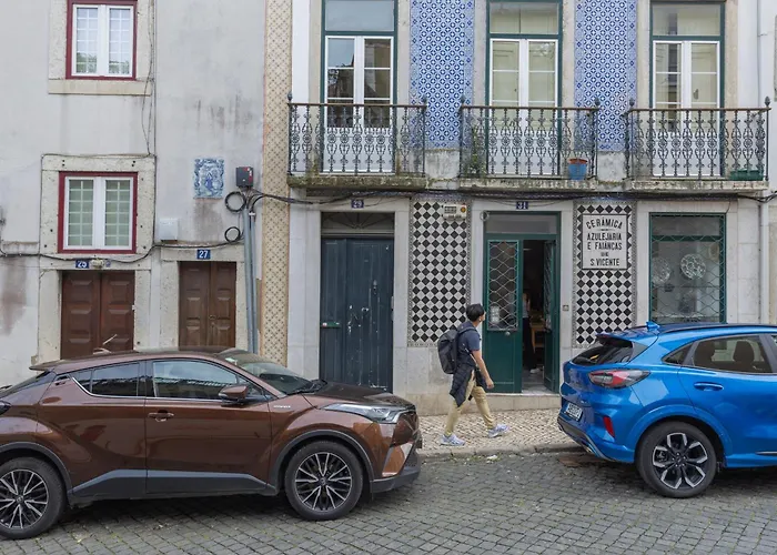 Charming And Bright Townhouse 3bdr By Lovelystay Lisboa