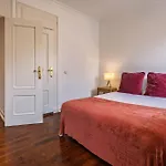 Charming And Bright Townhouse 3bdr By Lovelystay Lisboa