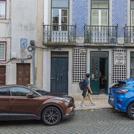 Charming And Bright Townhouse 3bdr By Lovelystay ליסבון